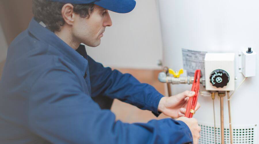 Local annual plumbing maintenance in Glenarm, IL